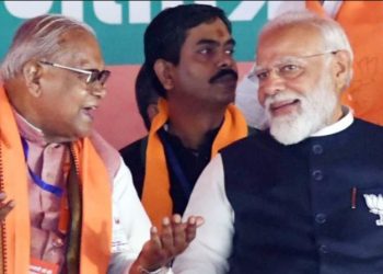 Nitish Kumar latest photo, Jitan Ram Manjhi press statement, Tejashwi Yadav rally image, Bihar Vidhan Sabha building Patna