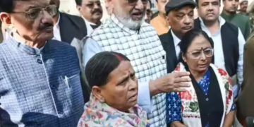 Bihar Vidhan Parishad protest RJD, पोर्तिको में राजद एमएलसी का प्रदर्शन, Abdul Bari Siddiqui statement in council, Nitish Kumar controversy Bihar