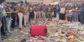 Rohtas railway station crime scene, ट्रॉली बैग से शव बरामद रोहतास, Dehri Nagar police investigation, Bihar crime news scene